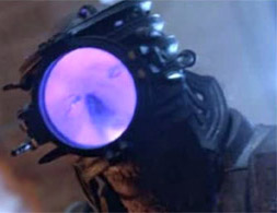 The Chronicles of Riddick movie Lenser