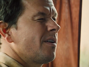 Mark Wahlberg 2 Guns wink